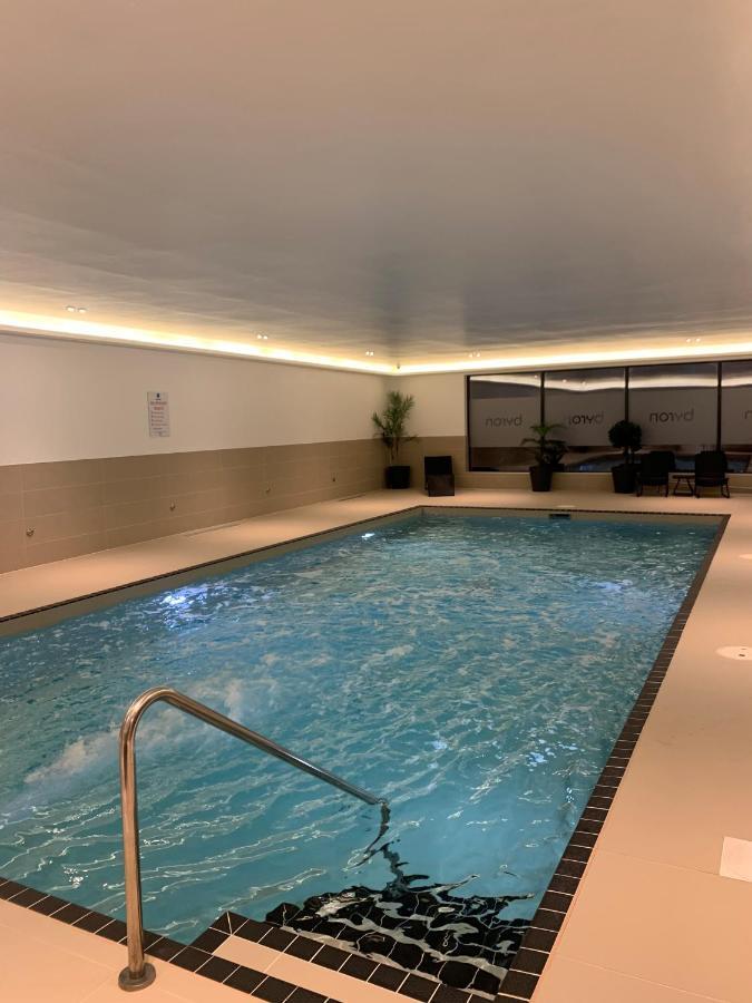 5 Middlecombe - Luxury Apartment At Byron Woolacombe, Only 4 Minute Walk To Woolacombe Beach! 외부 사진